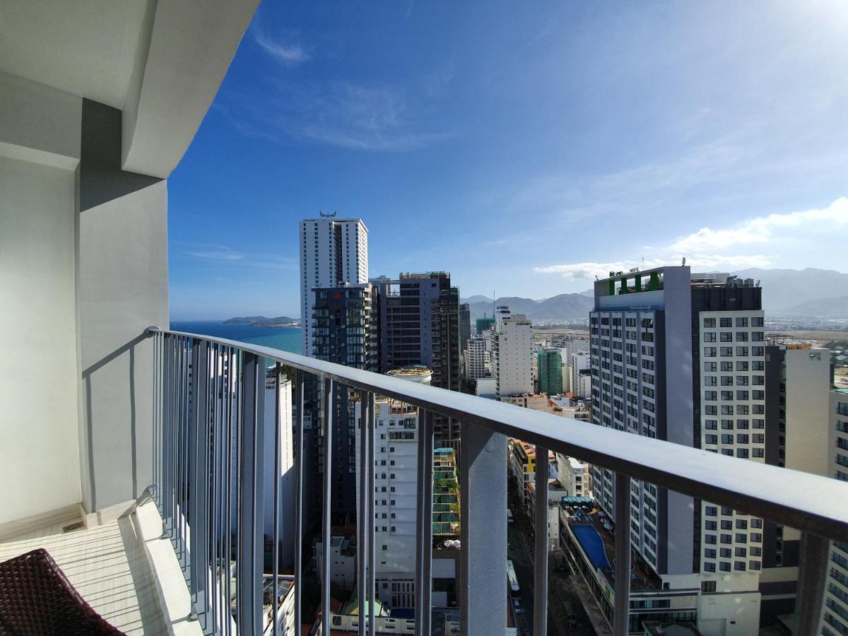Crystali Panorama Nha Trang Bed & Breakfast Екстериор снимка